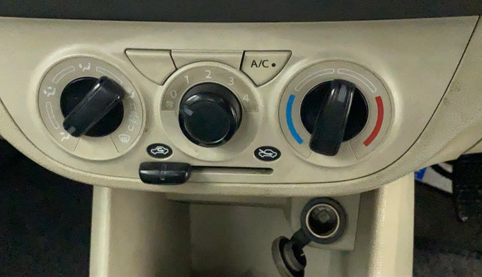 2020 Maruti Alto VXI, Petrol, Manual, 25,190 km, AC Unit - Directional switch has minor damage