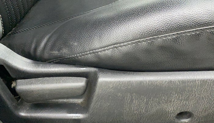 2020 Maruti Alto VXI, Petrol, Manual, 25,190 km, Driver Side Adjustment Panel