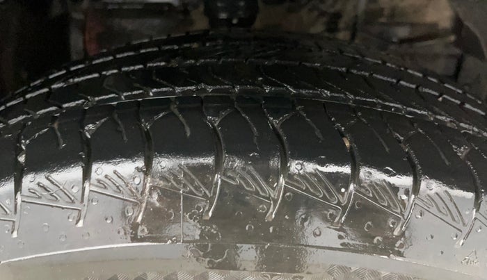 2023 Maruti Grand Vitara DELTA SMART HYBRID, Petrol, Manual, 47,451 km, Right Front Tyre Tread