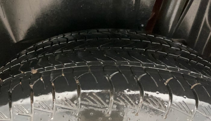 2023 Maruti Grand Vitara DELTA SMART HYBRID, Petrol, Manual, 47,451 km, Left Rear Tyre Tread