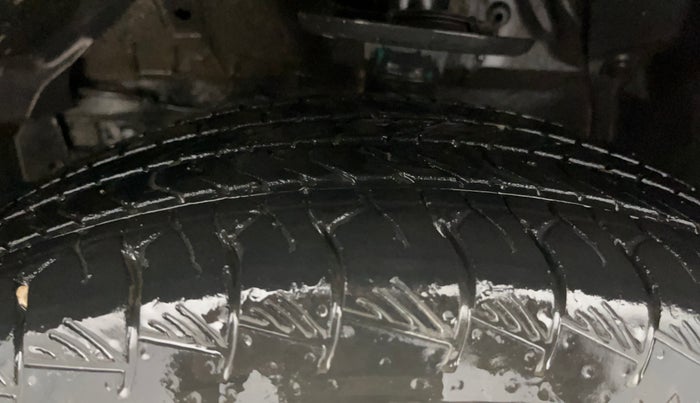 2023 Maruti Grand Vitara DELTA SMART HYBRID, Petrol, Manual, 47,451 km, Left Front Tyre Tread