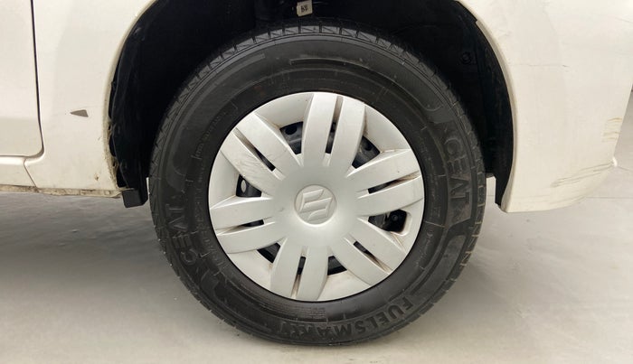 2020 Maruti Alto LXI, Petrol, Manual, 5,802 km, Right Front Wheel