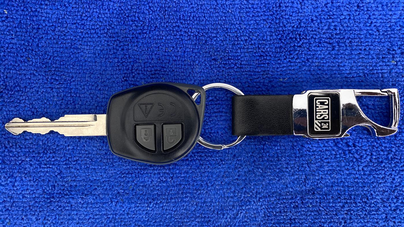 2018 Maruti Baleno DELTA PETROL 1.2, Petrol, Manual, 42,368 km, Key Close Up
