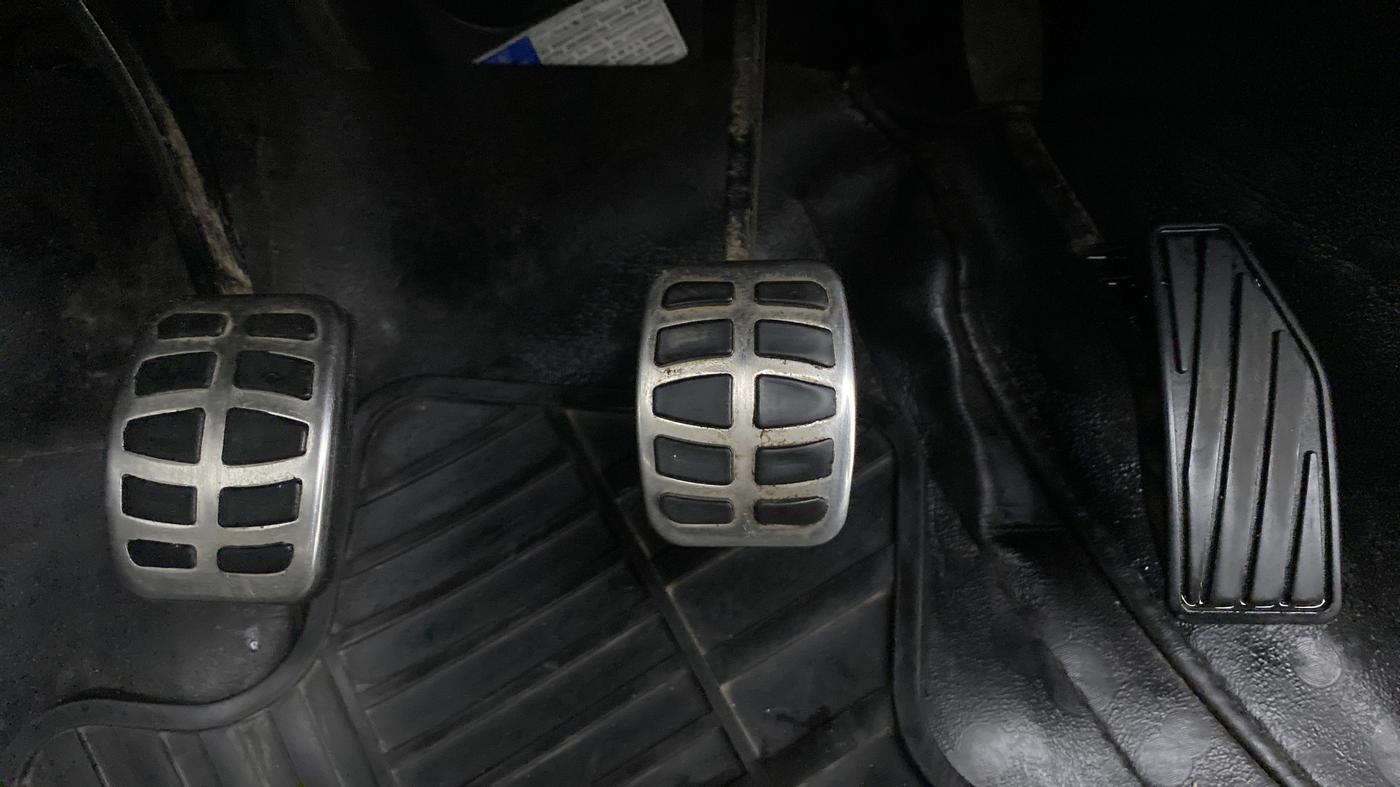 2018 Maruti Baleno DELTA PETROL 1.2, Petrol, Manual, 42,368 km, Pedals