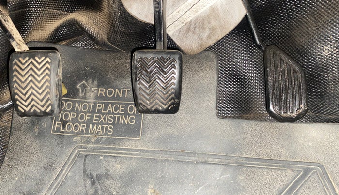 2013 Toyota Etios Liva G, Petrol, Manual, 30,154 km, Pedals