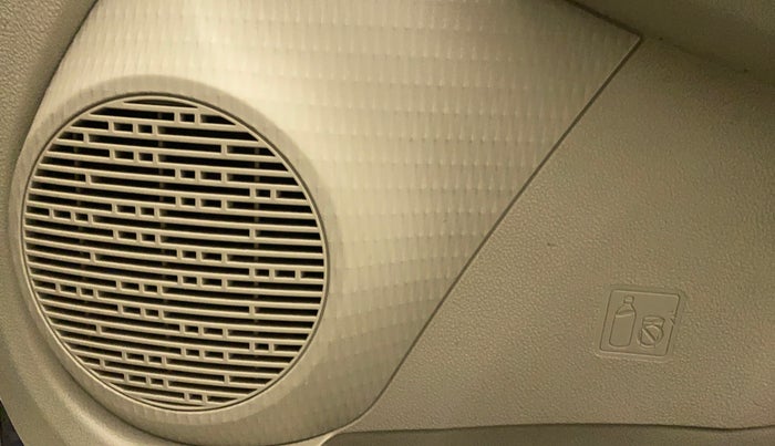 2013 Toyota Etios Liva G, Petrol, Manual, 30,154 km, Speaker