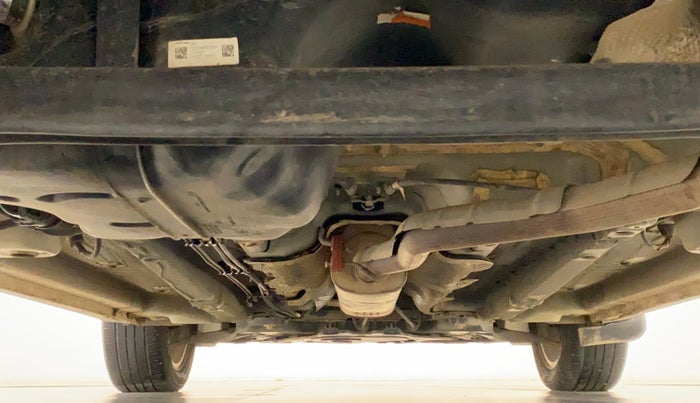 2021 Mahindra XUV300 W8 (O) 1.2 PETROL AMT, Petrol, Automatic, 39,139 km, Rear Underbody