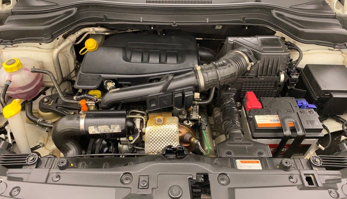 2021 Mahindra XUV300 W8 (O) 1.2 PETROL AMT, Petrol, Automatic, 39,139 km, Open Bonet