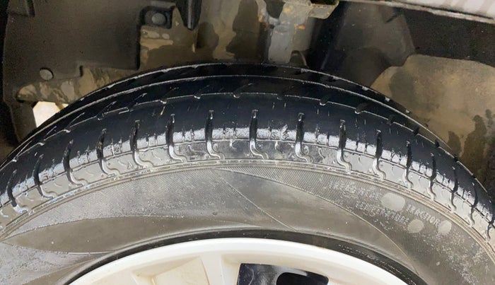 2020 Renault Kwid RXL, Petrol, Manual, 38,712 km, Left Front Tyre Tread