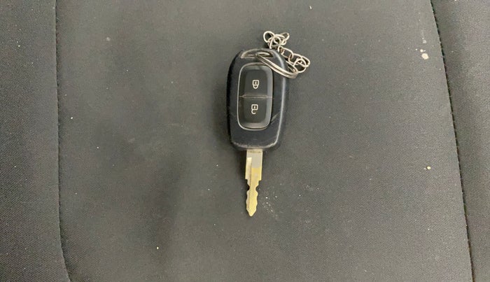 2020 Renault Kwid RXL, Petrol, Manual, 38,712 km, Key Close Up