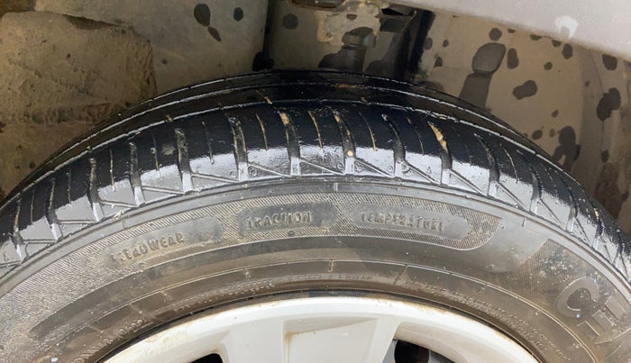 2020 Renault Kwid RXL, Petrol, Manual, 38,712 km, Right Front Tyre Tread