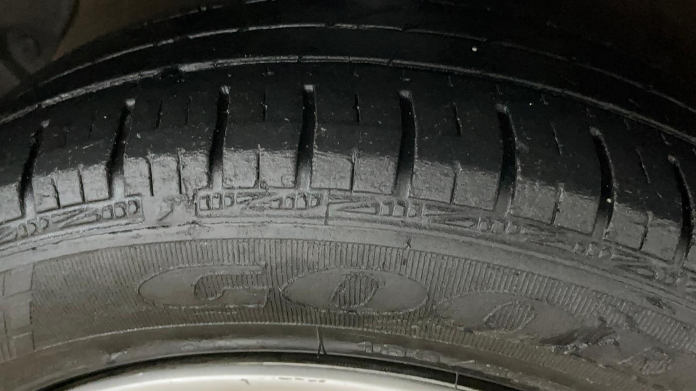 2022 Hyundai XCENT PRIME 	T+ CNG, CNG, Manual, 71,961 km, Left Front Tyre Tread