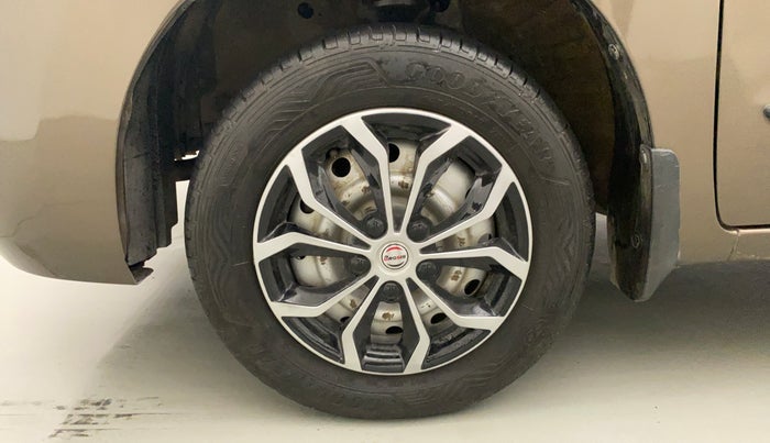 2015 Maruti Wagon R 1.0 LXI CNG, CNG, Manual, 85,592 km, Left Front Wheel