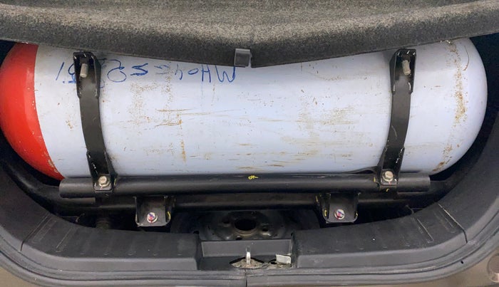 2015 Maruti Wagon R 1.0 LXI CNG, CNG, Manual, 85,592 km, Boot Inside