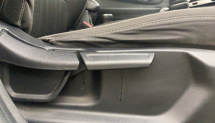 2022 Hyundai NEW I20 ASTA (O) 1.5 CRDI MT, Diesel, Manual, 91,918 km, Driver Side Adjustment Panel