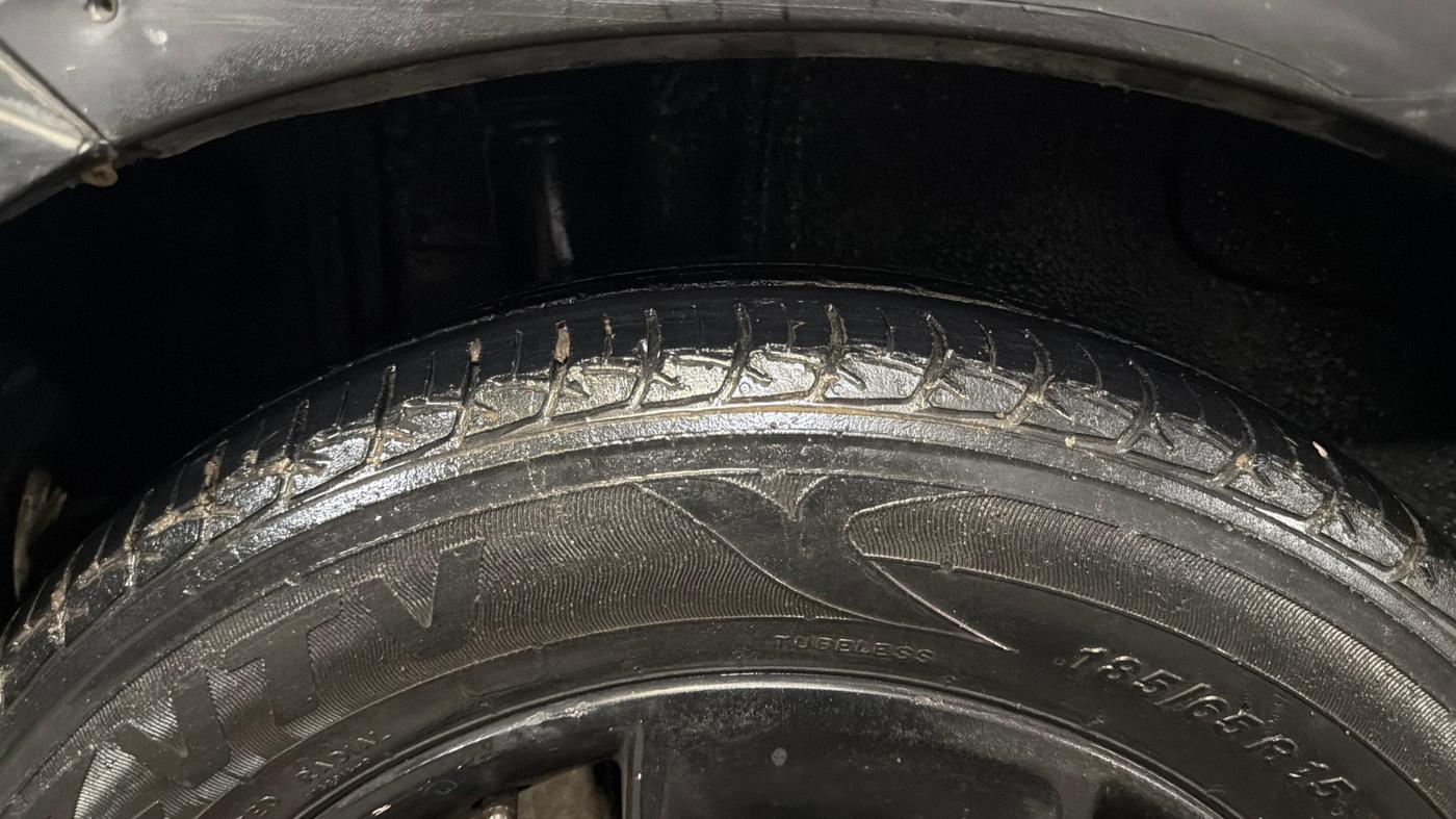 2018 Maruti IGNIS ZETA 1.2 AMT, Petrol, Automatic, 94,094 km, Right Rear Tyre Tread