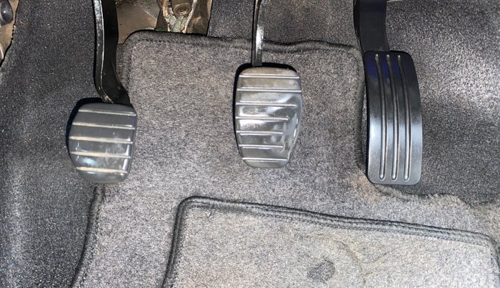 2016 Renault Duster 85 PS RXL DIESEL, Diesel, Manual, 47,937 km, Pedals