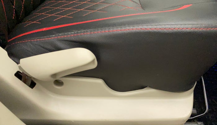 2017 Maruti Celerio ZXI AMT (O), CNG, Automatic, 36,767 km, Driver Side Adjustment Panel