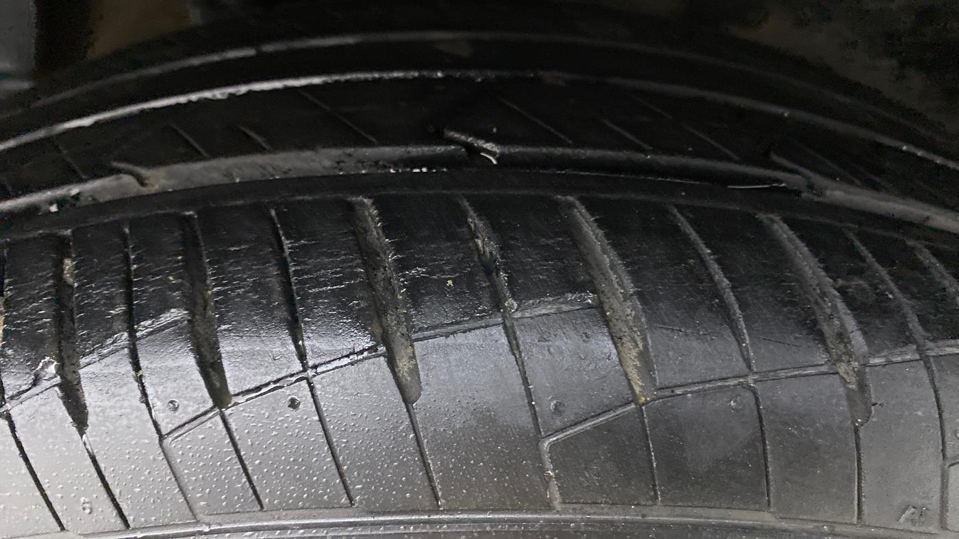 2019 Hyundai Creta 1.6 VTVT SX AUTO, Petrol, Automatic, 28,096 km, Right Rear Tyre Tread