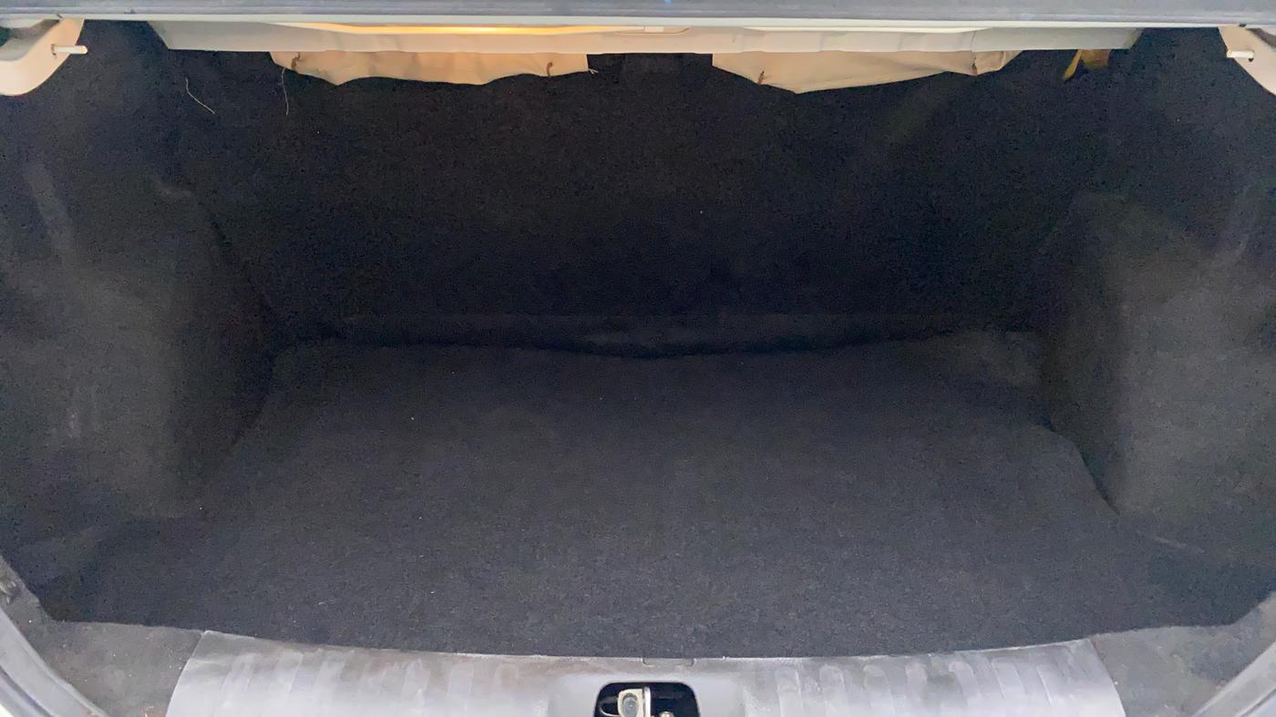 2015 Maruti Swift Dzire VXI, Petrol, Manual, 52,630 km, Boot Inside