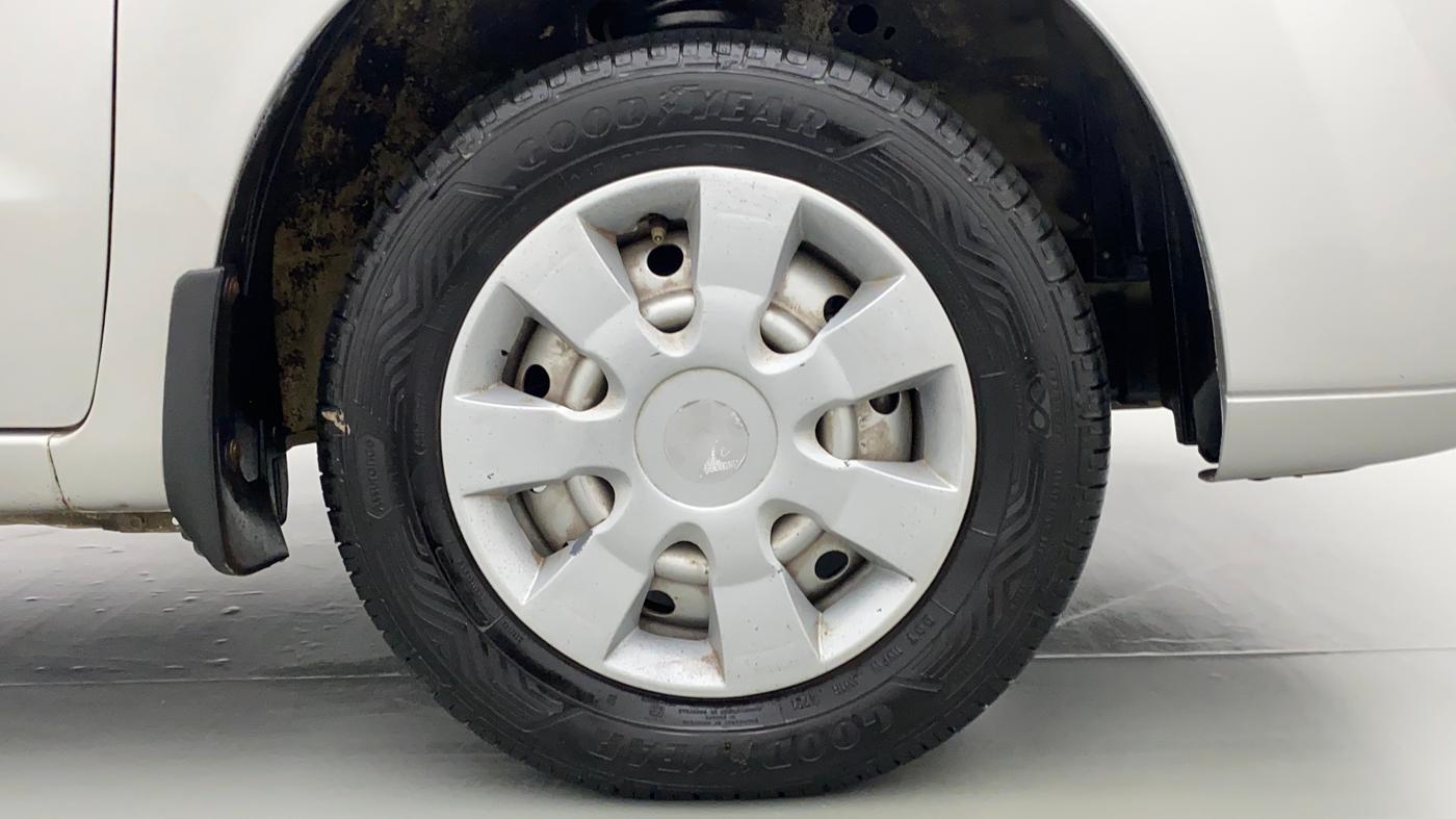 2012 Maruti Wagon R 1.0 LXI CNG, CNG, Manual, 87,309 km, Right Front Wheel