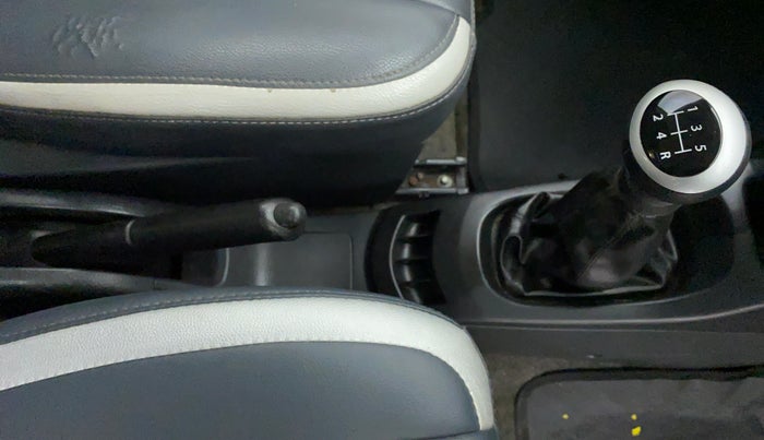 2012 Maruti Wagon R 1.0 LXI CNG, CNG, Manual, 87,309 km, Gear Lever