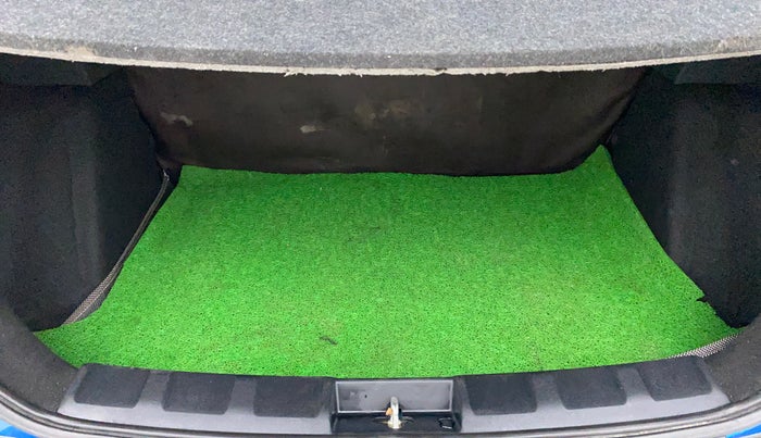 2019 Tata NEXON XMA DIESEL, Diesel, Automatic, 45,982 km, Boot Inside