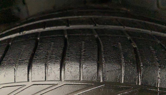 2019 Tata NEXON XMA DIESEL, Diesel, Automatic, 45,982 km, Right Rear Tyre Tread