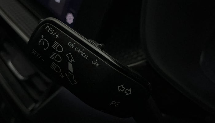 2021 Skoda KUSHAQ STYLE 1.5L TSI MT, Petrol, Manual, 1,06,096 km, Adaptive Cruise Control