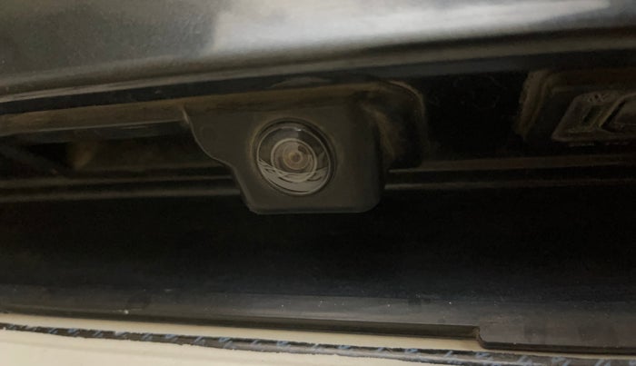 2021 Skoda KUSHAQ STYLE 1.5L TSI MT, Petrol, Manual, 1,06,096 km, Parking Camera