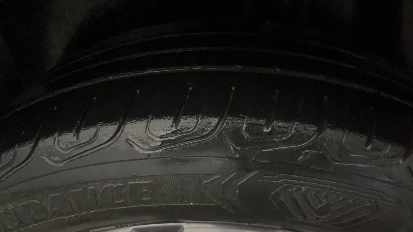 2021 Skoda KUSHAQ STYLE 1.5L TSI MT, Petrol, Manual, 1,06,096 km, Left Rear Tyre Tread