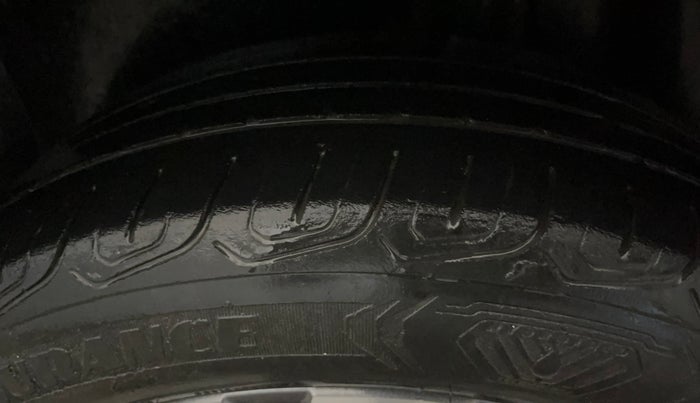 2021 Skoda KUSHAQ STYLE 1.5L TSI MT, Petrol, Manual, 1,06,096 km, Left Rear Tyre Tread