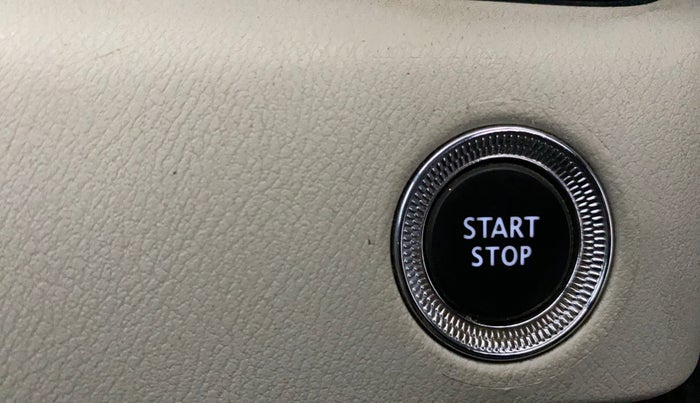 2021 Nissan MAGNITE XV MT, Petrol, Manual, 57,284 km, Keyless Start/ Stop Button