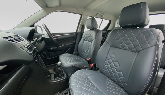 2017 Maruti Swift VXI D, Petrol, Manual, 28,030 km, Right Side Front Door Cabin