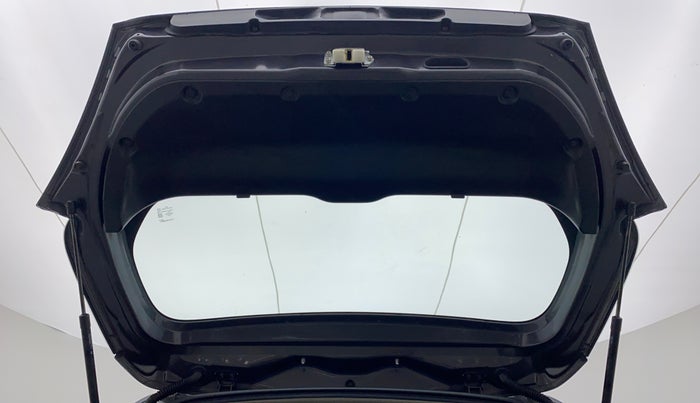 2017 Maruti Swift VXI D, Petrol, Manual, 28,030 km, Boot Door Open