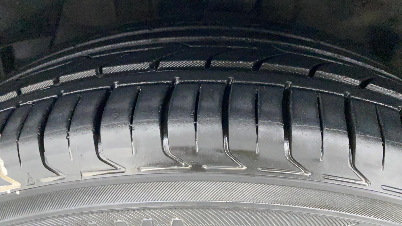 2011 Honda Accord 2.4 AT I VTEC, Petrol, Automatic, 31,274 km, Left Front Tyre Tread