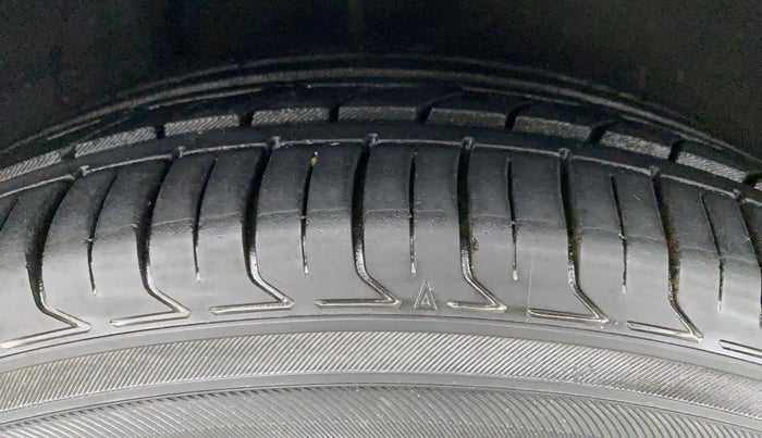 2011 Honda Accord 2.4 AT I VTEC, Petrol, Automatic, 31,274 km, Right Rear Tyre Tread