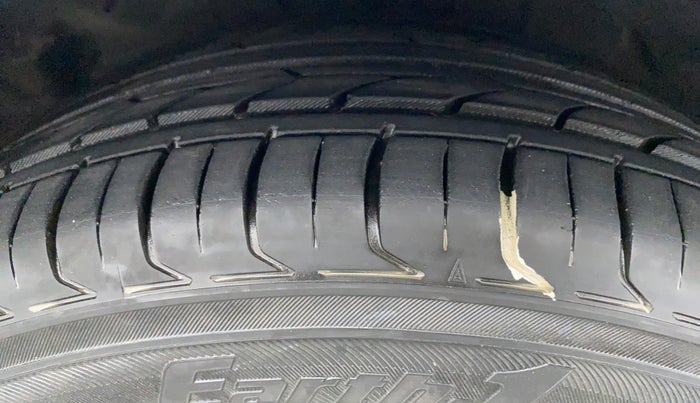 2011 Honda Accord 2.4 AT I VTEC, Petrol, Automatic, 31,274 km, Right Front Tyre Tread