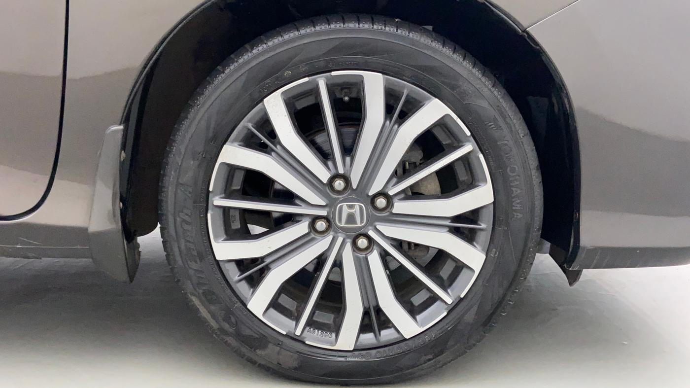 2017 Honda City VX MT PETROL, Petrol, Manual, 42,257 km, Right Front Wheel