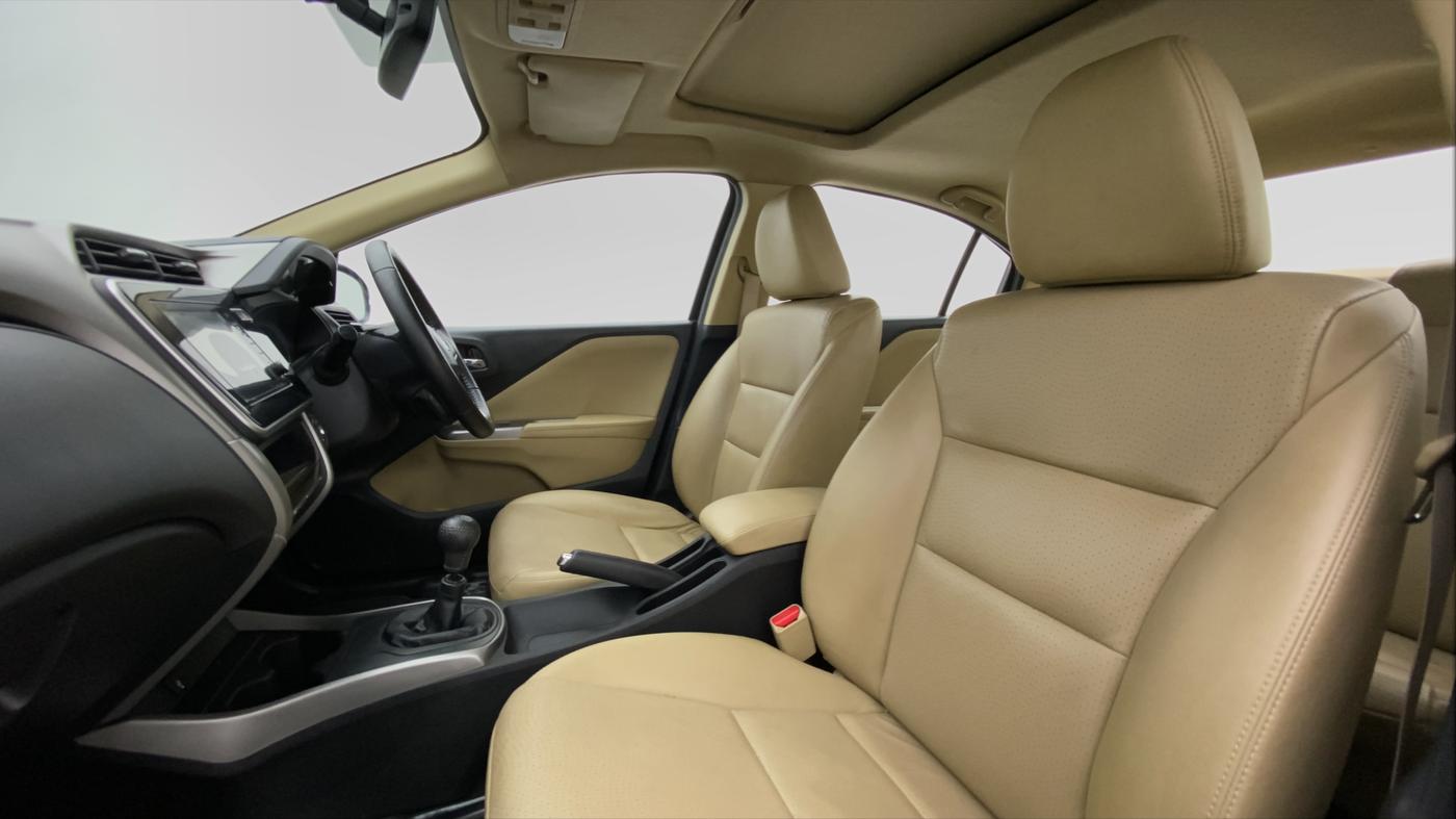 2017 Honda City VX MT PETROL, Petrol, Manual, 42,257 km, Right Side Front Door Cabin