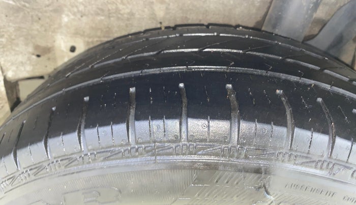 2017 Maruti Celerio VXI AMT, Petrol, Automatic, 86,089 km, Left Rear Tyre Tread