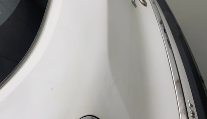2016 Renault Kwid RXT 0.8, Petrol, Manual, 28,558 km, Dicky (Boot door) - Slightly dented