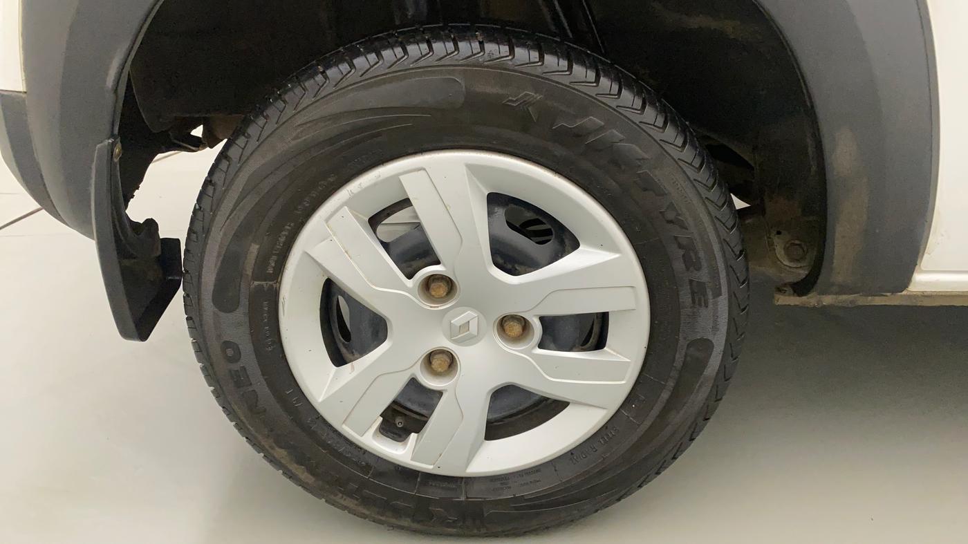 2016 Renault Kwid RXT 0.8, Petrol, Manual, 28,558 km, Right Rear Wheel