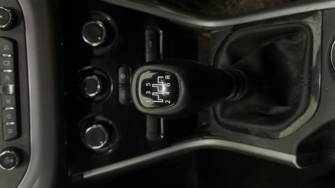 2023 Tata NEXON XM SUNROOF PETROL, CNG, Manual, 38,663 km, Gear Lever