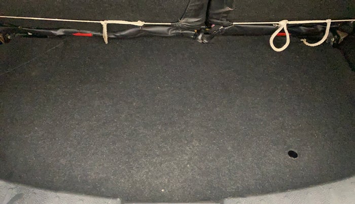 2018 Maruti Wagon R 1.0 VXI + (O) AMT, Petrol, Automatic, 48,749 km, Boot Inside