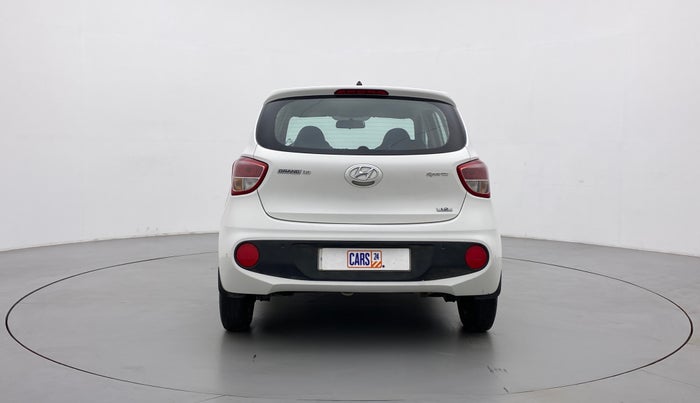 2017 Hyundai Grand i10 SPORTZ 1.2 KAPPA VTVT, Petrol, Manual, 44,080 km, Back/Rear