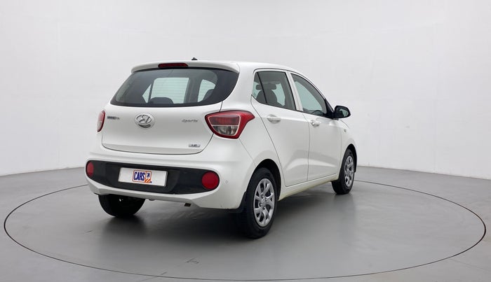 2017 Hyundai Grand i10 SPORTZ 1.2 KAPPA VTVT, Petrol, Manual, 44,080 km, Right Back Diagonal