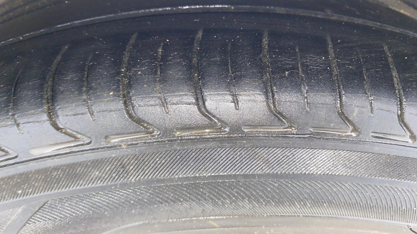 2013 Ford Fiesta STYLE DIESEL, Diesel, Manual, 94,705 km, Left Rear Tyre Tread