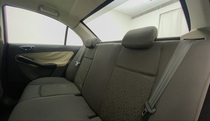 2014 Tata Zest XM PETROL, Petrol, Manual, 63,193 km, Right Side Rear Door Cabin