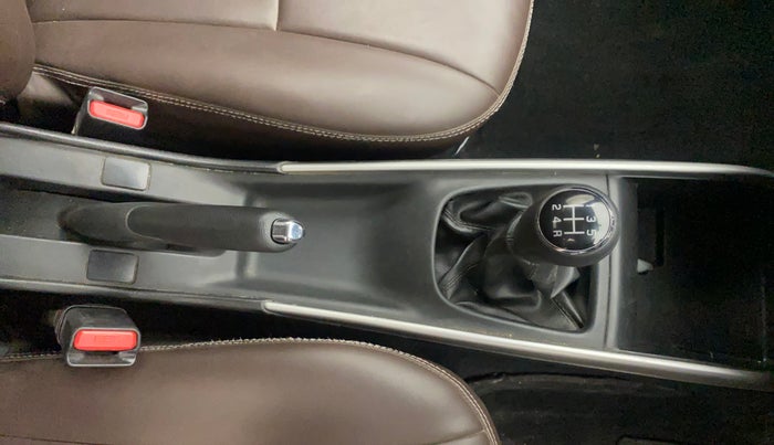 2018 Maruti Baleno DELTA PETROL 1.2, Petrol, Manual, 50,320 km, Gear Lever